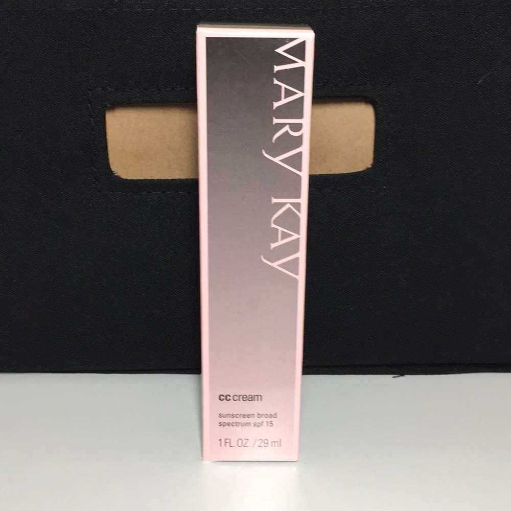 Mary Kay cc cream “ medium to deep”
